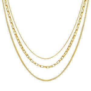 Elegant Gold Layered Necklace